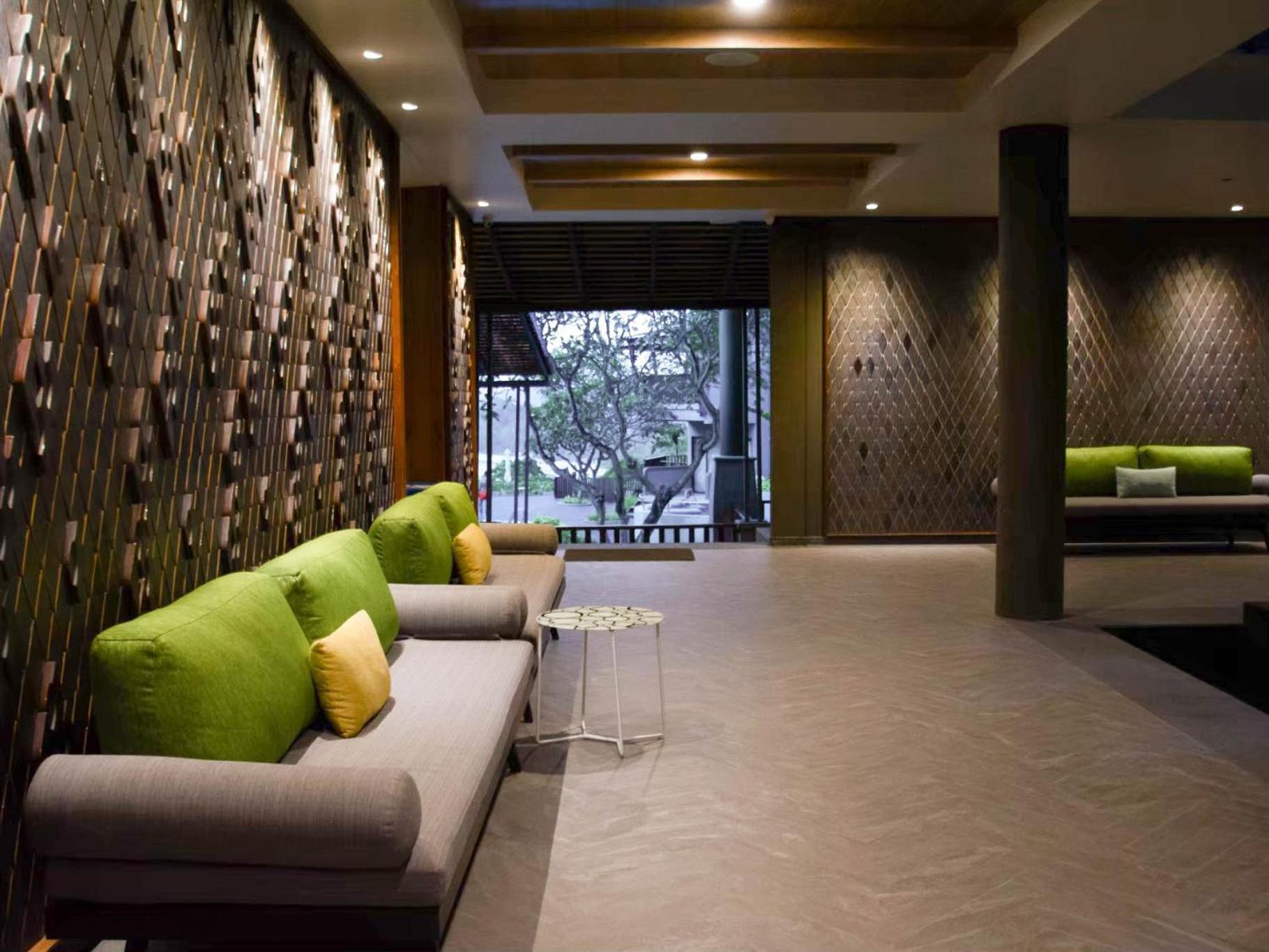 Andaman Cannacia Resort & Spa - Sha Extra Plus Plage de Kata Extérieur photo The lobby of the hotel