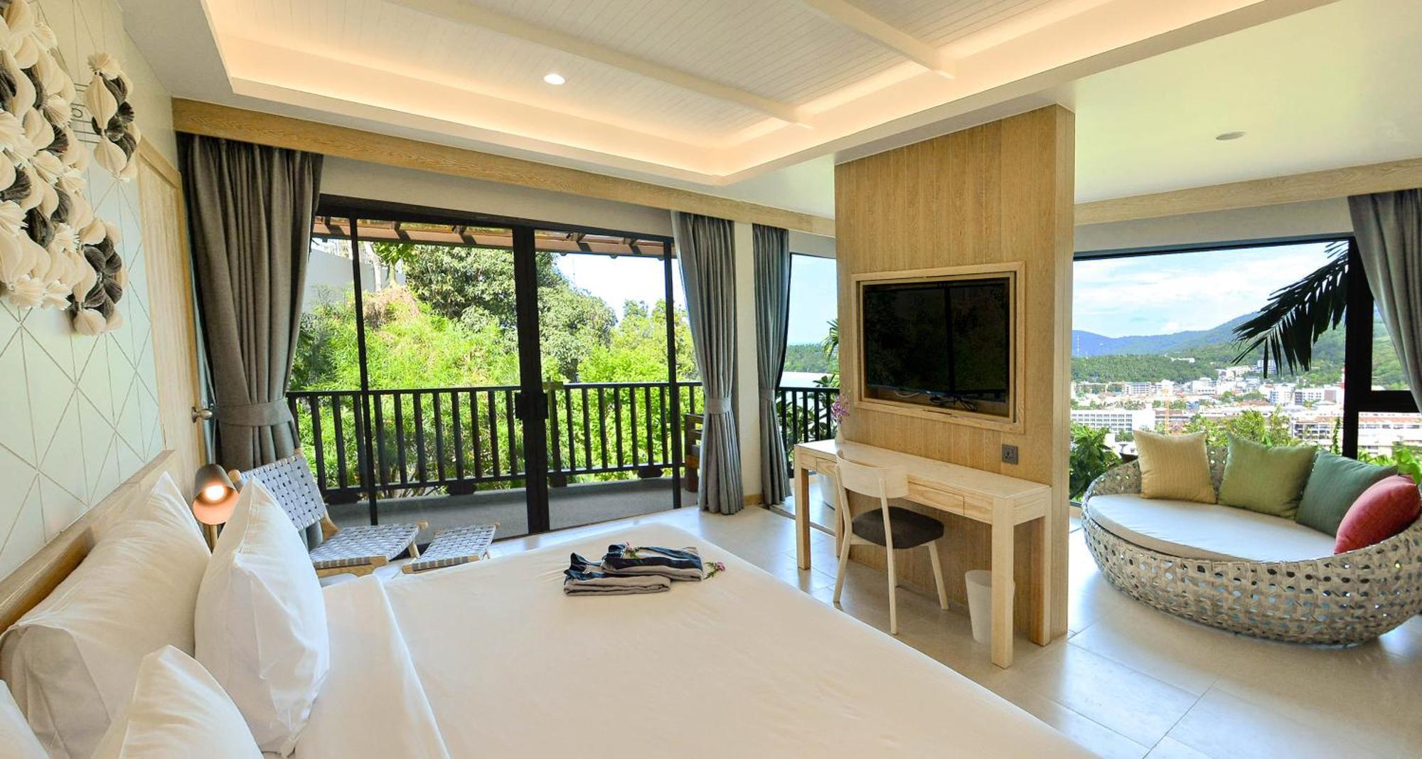 Andaman Cannacia Resort & Spa - Sha Extra Plus Plage de Kata Extérieur photo Deluxe Ocean View
