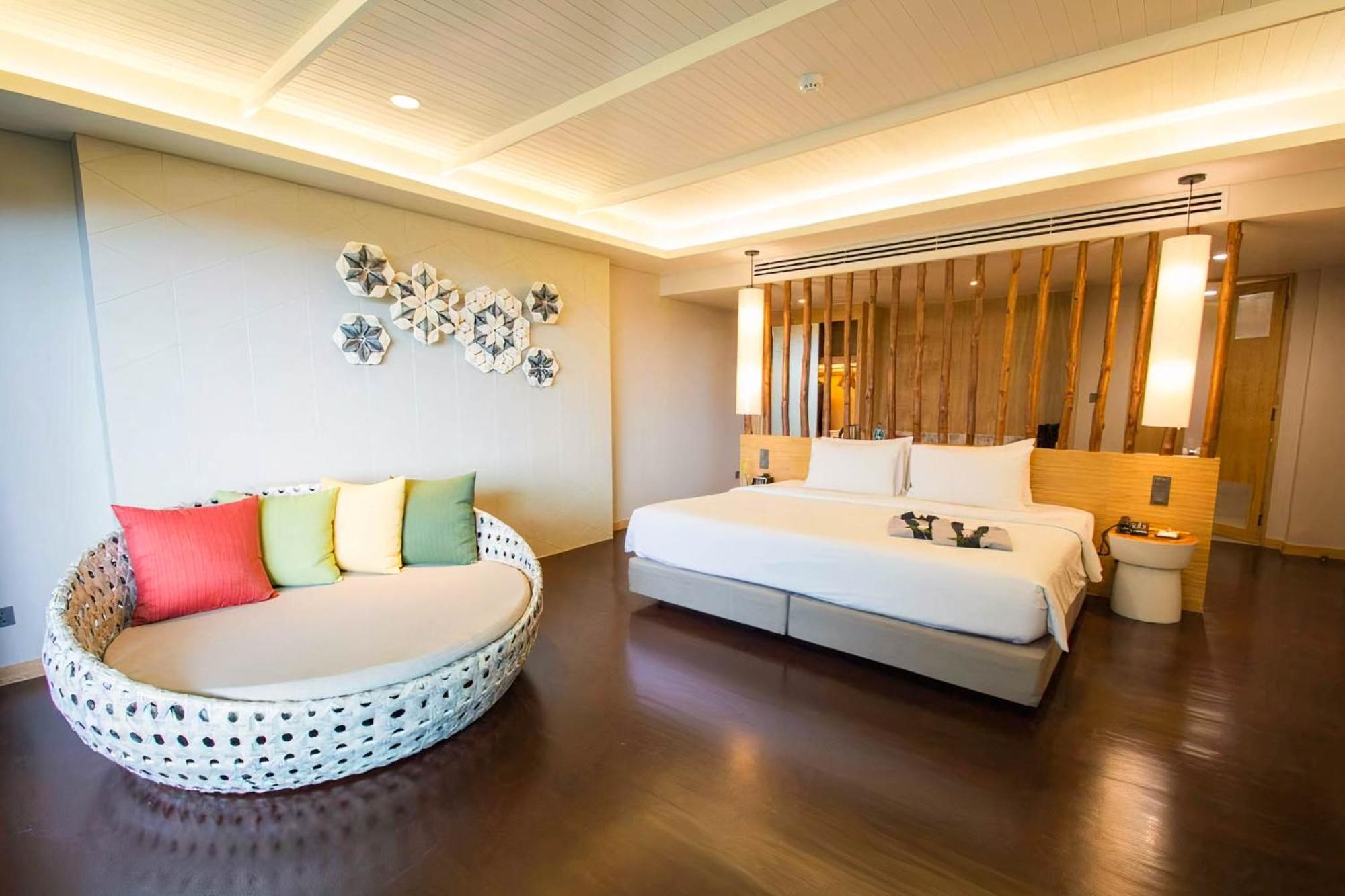 Andaman Cannacia Resort & Spa - Sha Extra Plus Plage de Kata Extérieur photo Deluxe Ocean View