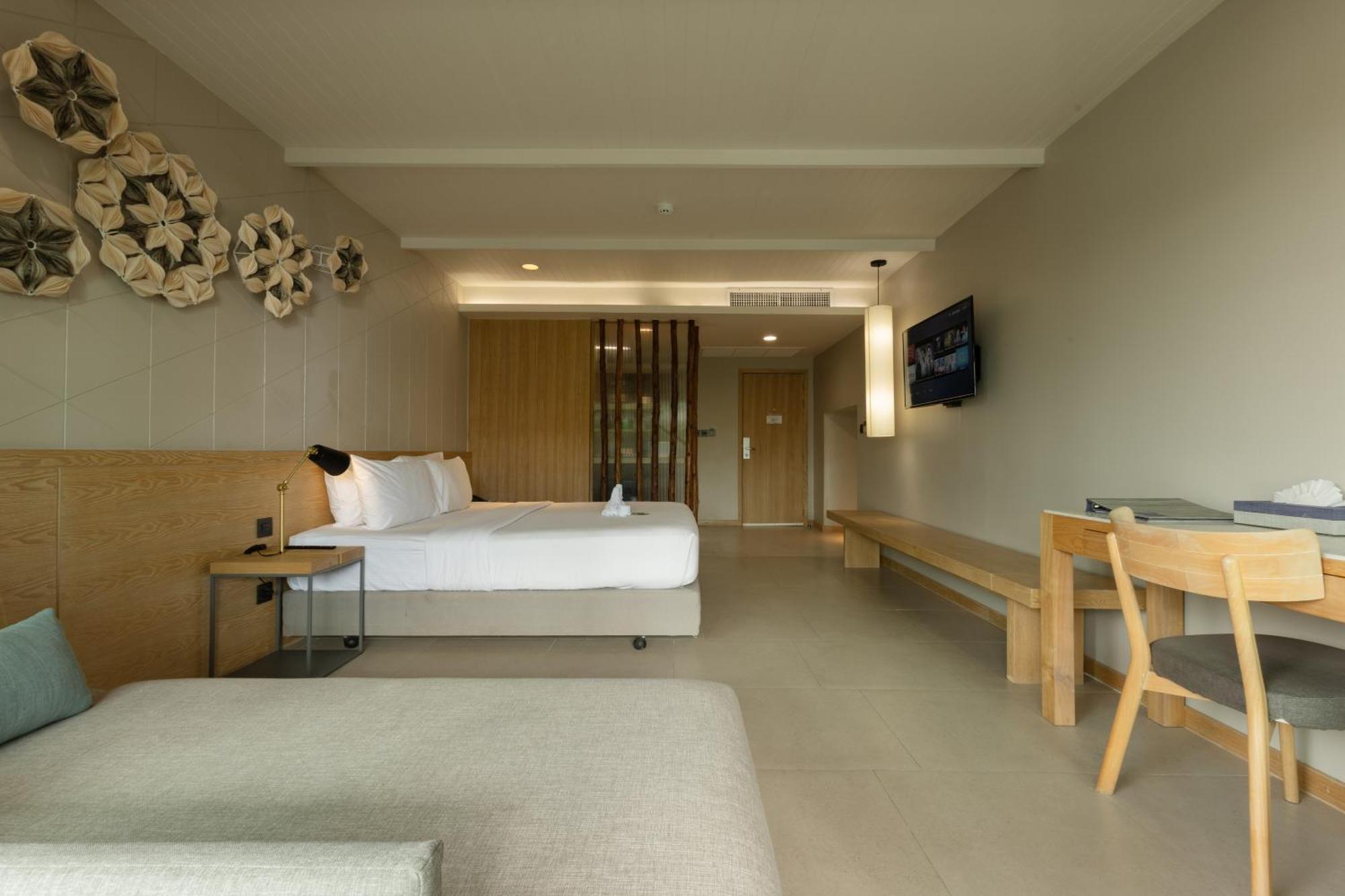 Andaman Cannacia Resort & Spa - Sha Extra Plus Plage de Kata Extérieur photo